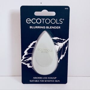 ⭐4/$15 EcoTools Blurring Blending Sponge